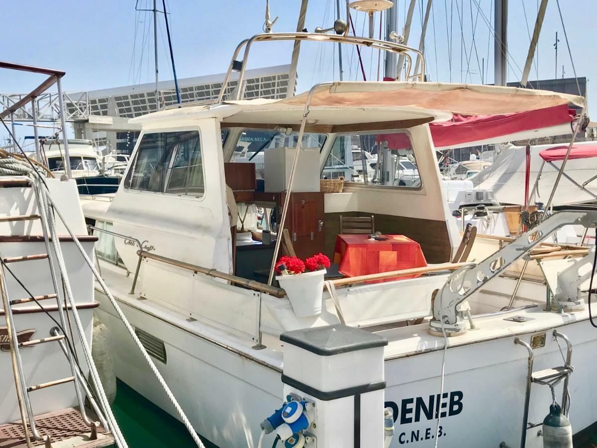 Boat Yacht Barcelona Ξενοδοχείο Sant Adria de Besos Εξωτερικό φωτογραφία