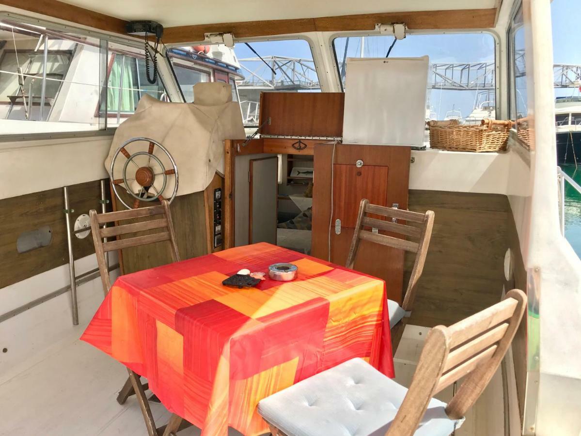 Boat Yacht Barcelona Ξενοδοχείο Sant Adria de Besos Εξωτερικό φωτογραφία